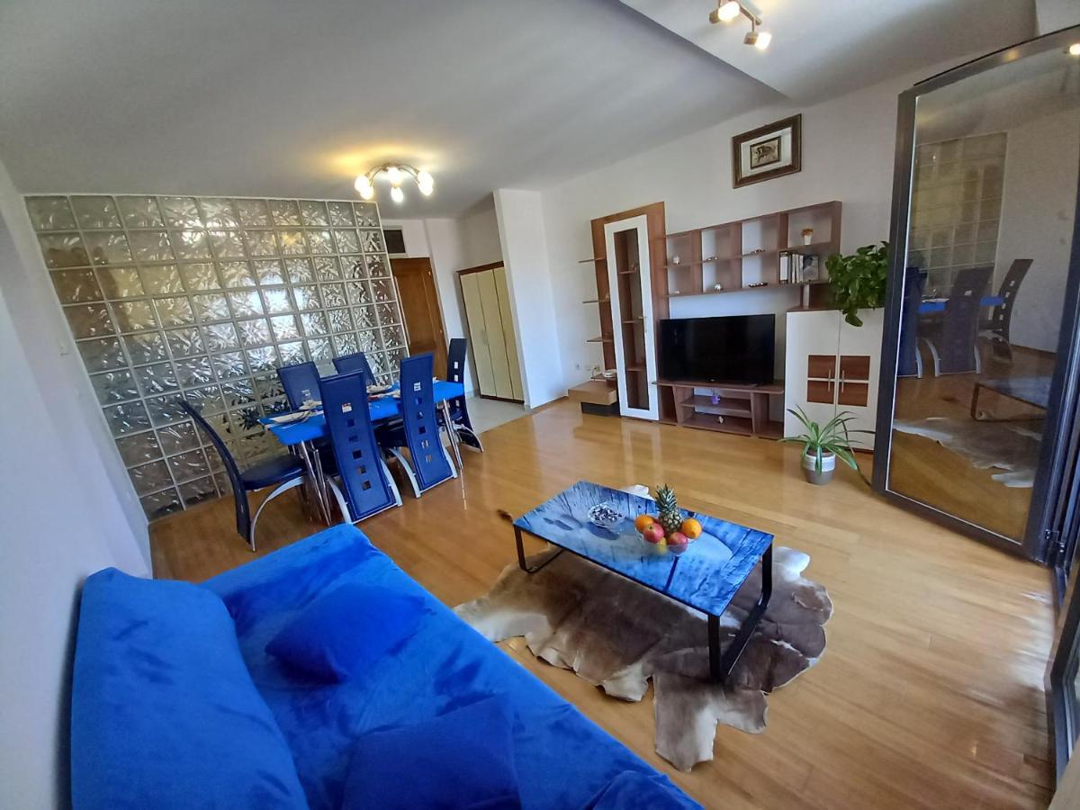 Iva Apartman Пула Экстерьер фото