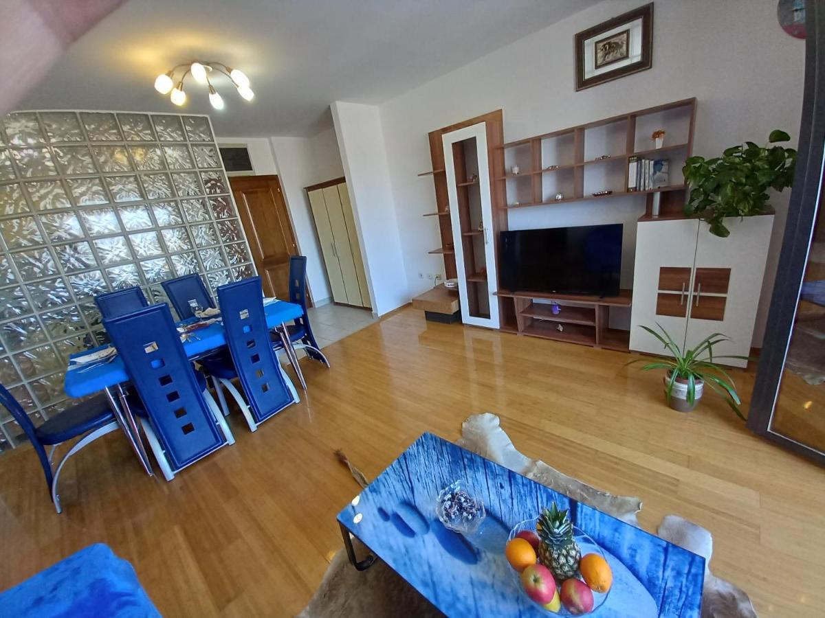 Iva Apartman Пула Экстерьер фото