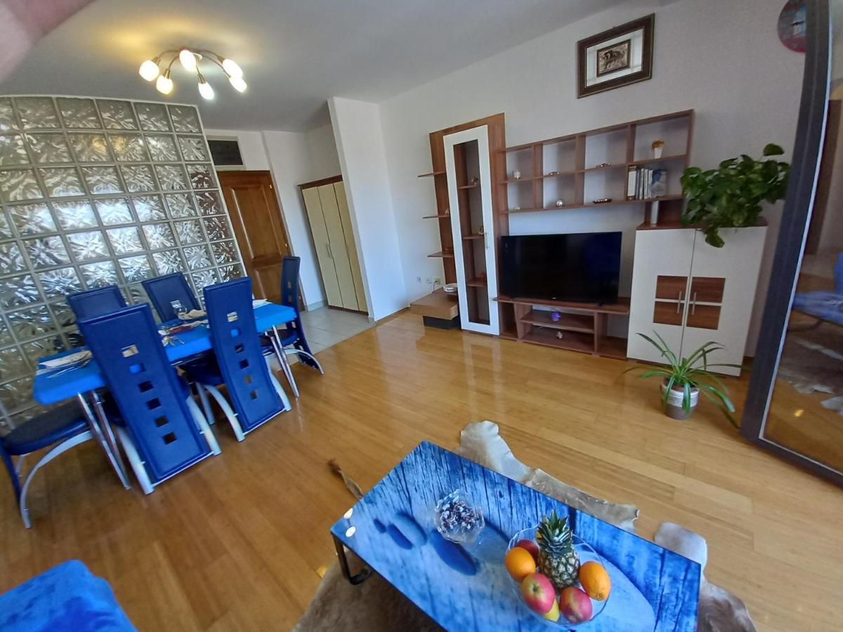 Iva Apartman Пула Экстерьер фото