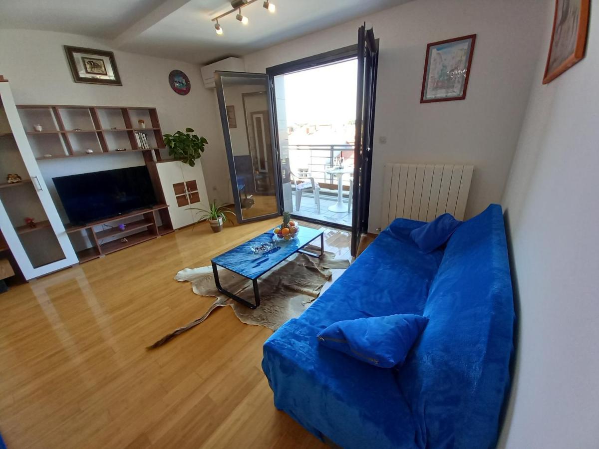 Iva Apartman Пула Экстерьер фото