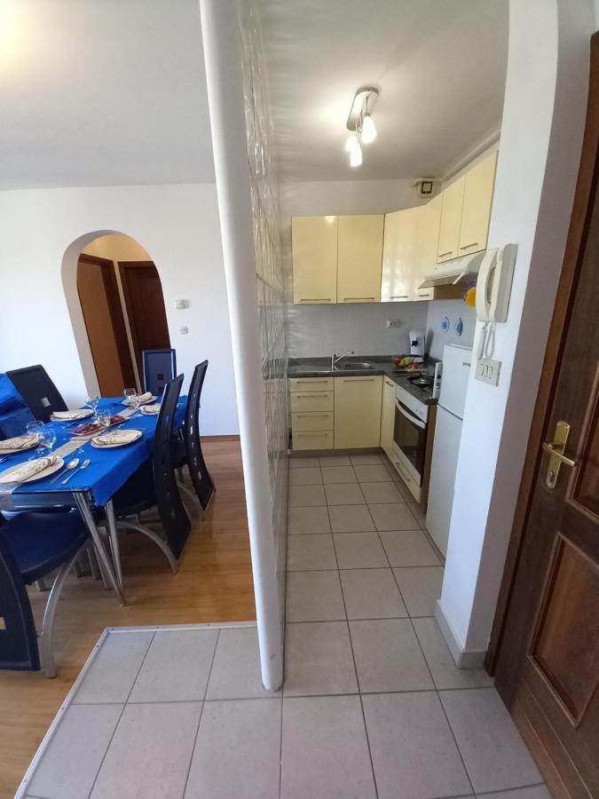 Iva Apartman Пула Экстерьер фото